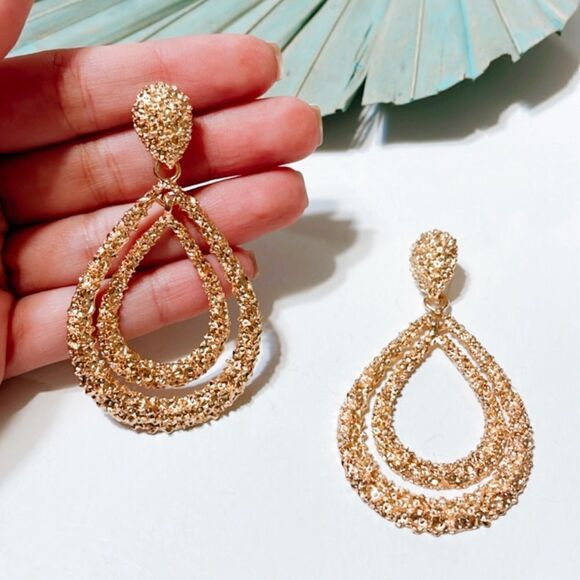 Gold geo dangle drop earrings #18 - Picture 3 of 3